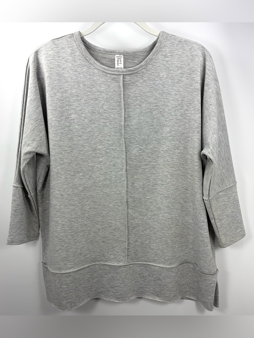 Spanx Gray Sweatshirt Womens M 3/4 Sleeve Exposed Seam Side Slit Tunic Top